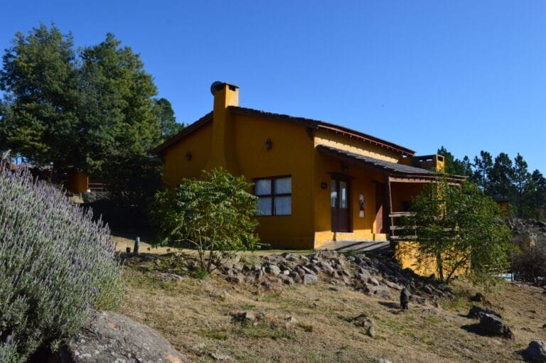 cabaña zorzal en villa yacanto cordoba