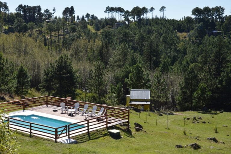 Verano en Villa Yacanto: Diversión y Piscinas