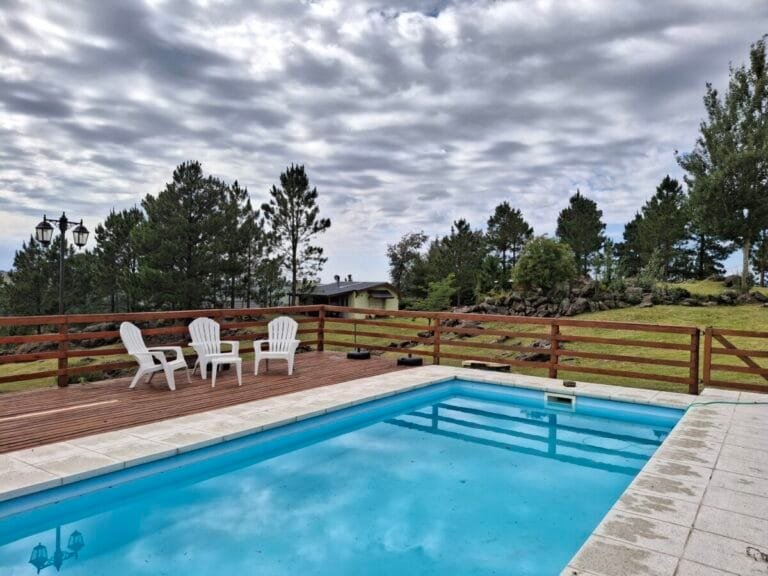 Cabanas con pileta en Villa Yacanto (5)