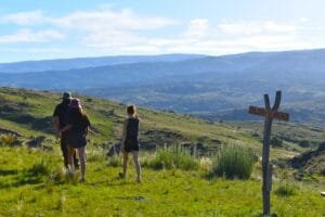 Paseo corto en Villa Yacanto: miradores y senderos